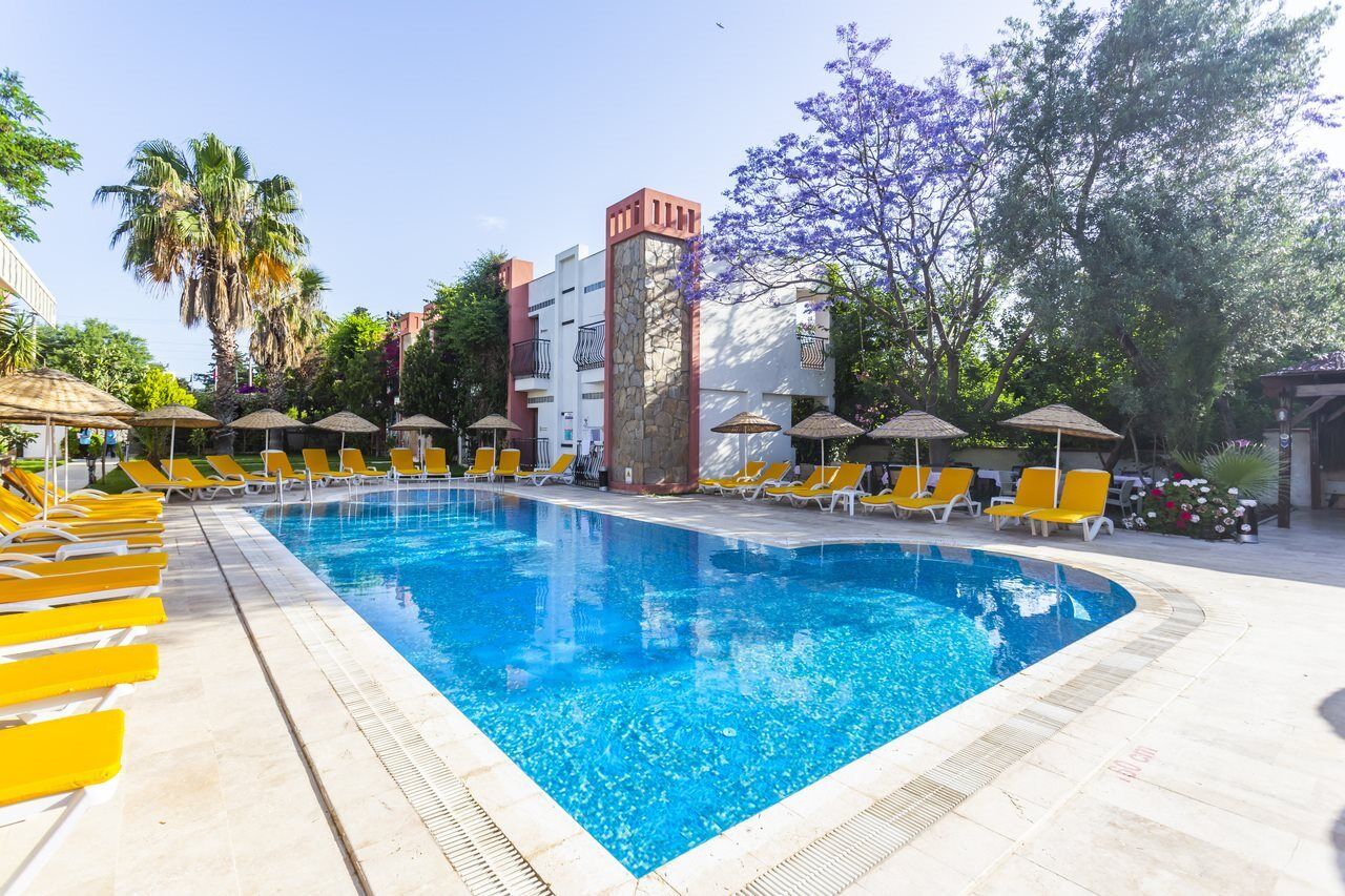 Kriss Otel Ортакент Екстер'єр фото